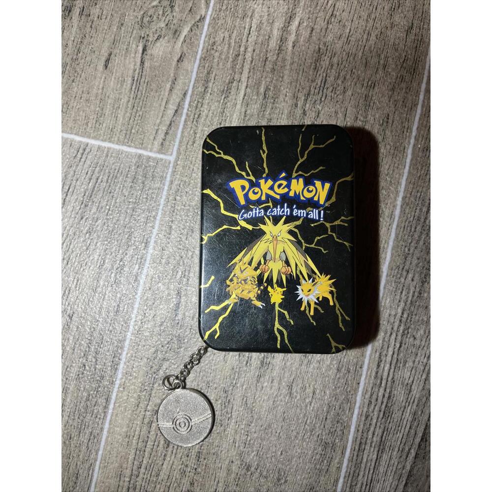 Vintage Official Pokémon Storage Mini Coin Tin Blk & Charm 2000 ZAPDOS